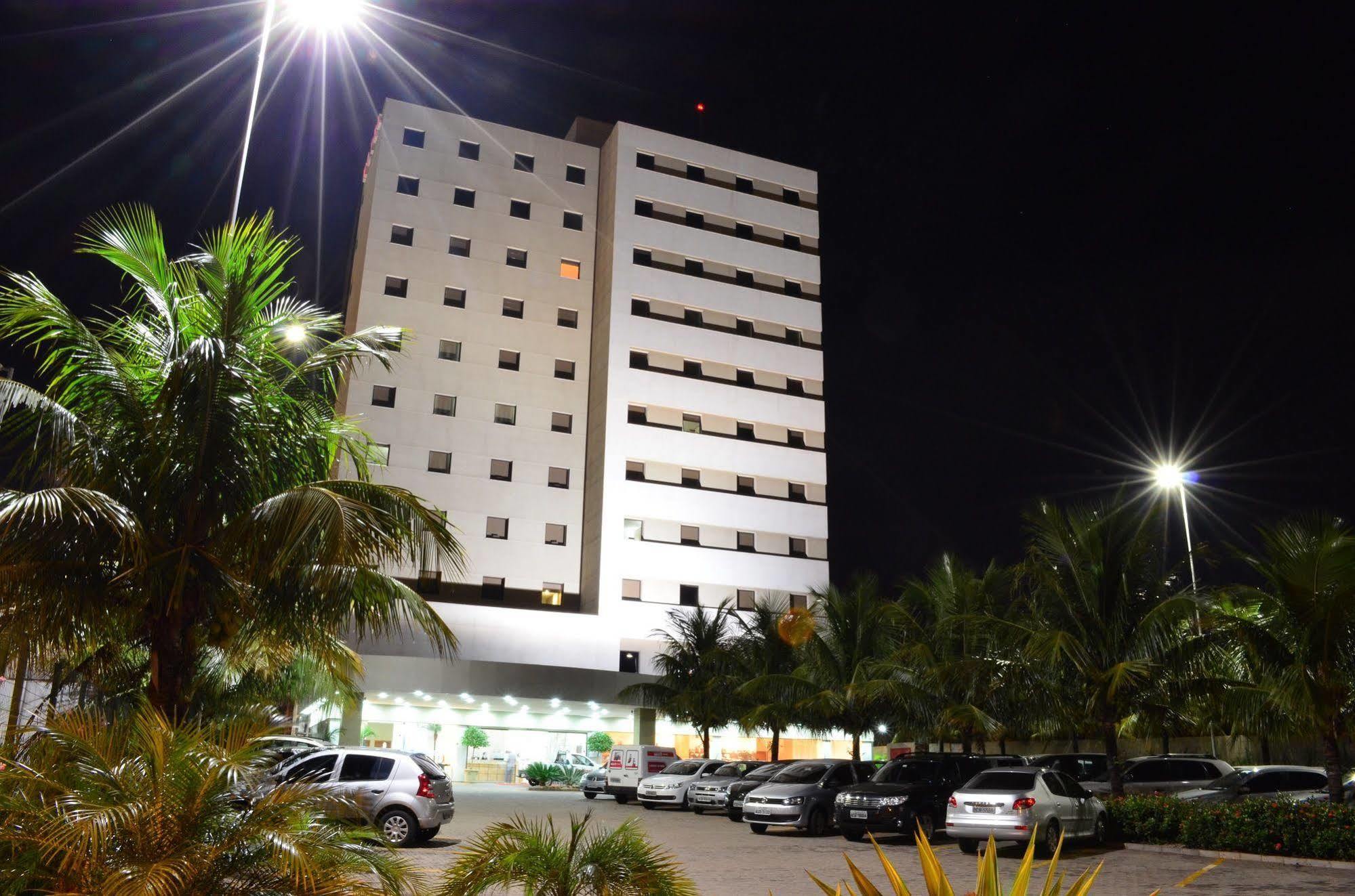 Hotel Thomasi Express Maringá Exteriör bild